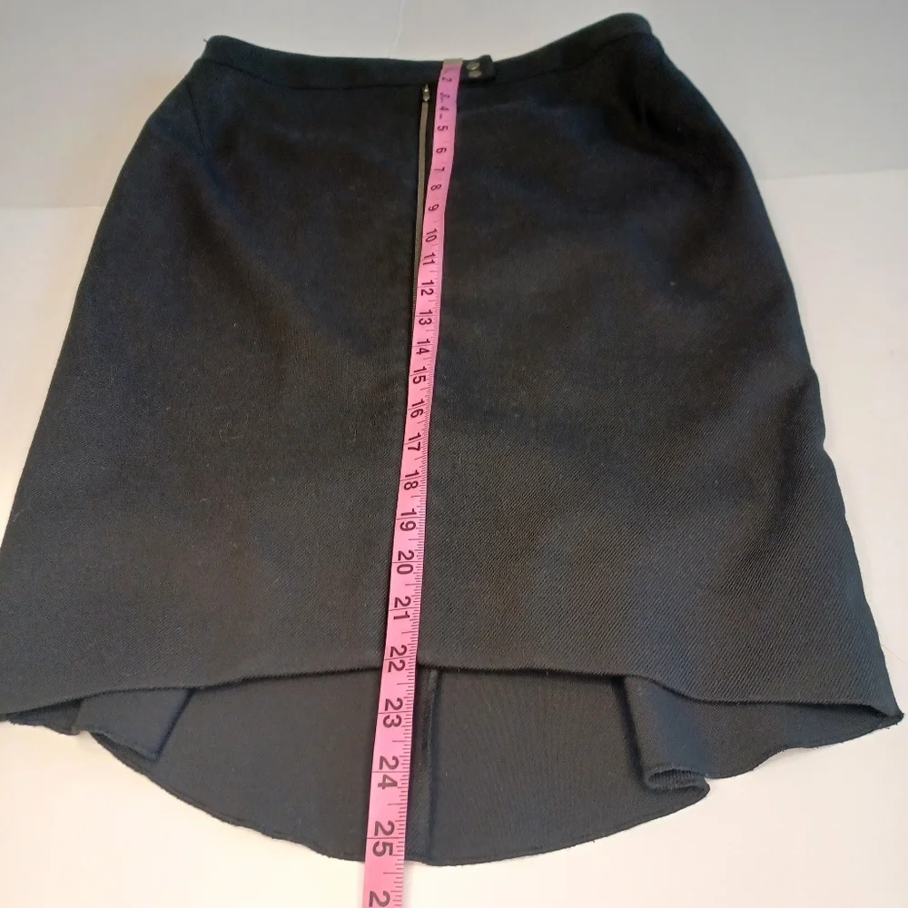 L'Agence Front Zip Pencil Straight Skirt Women's Sz 6 Black Career Minimalist